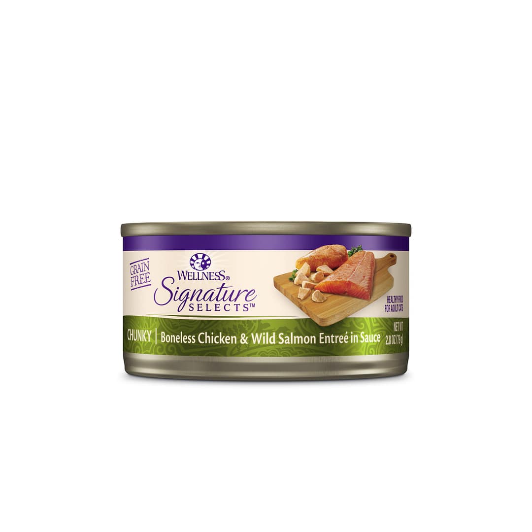 Wellness CORE Signature Selects Chunky Boneless Chicken & Wild Salmon Entree in Sauce Canned Cat Food 2.8oz