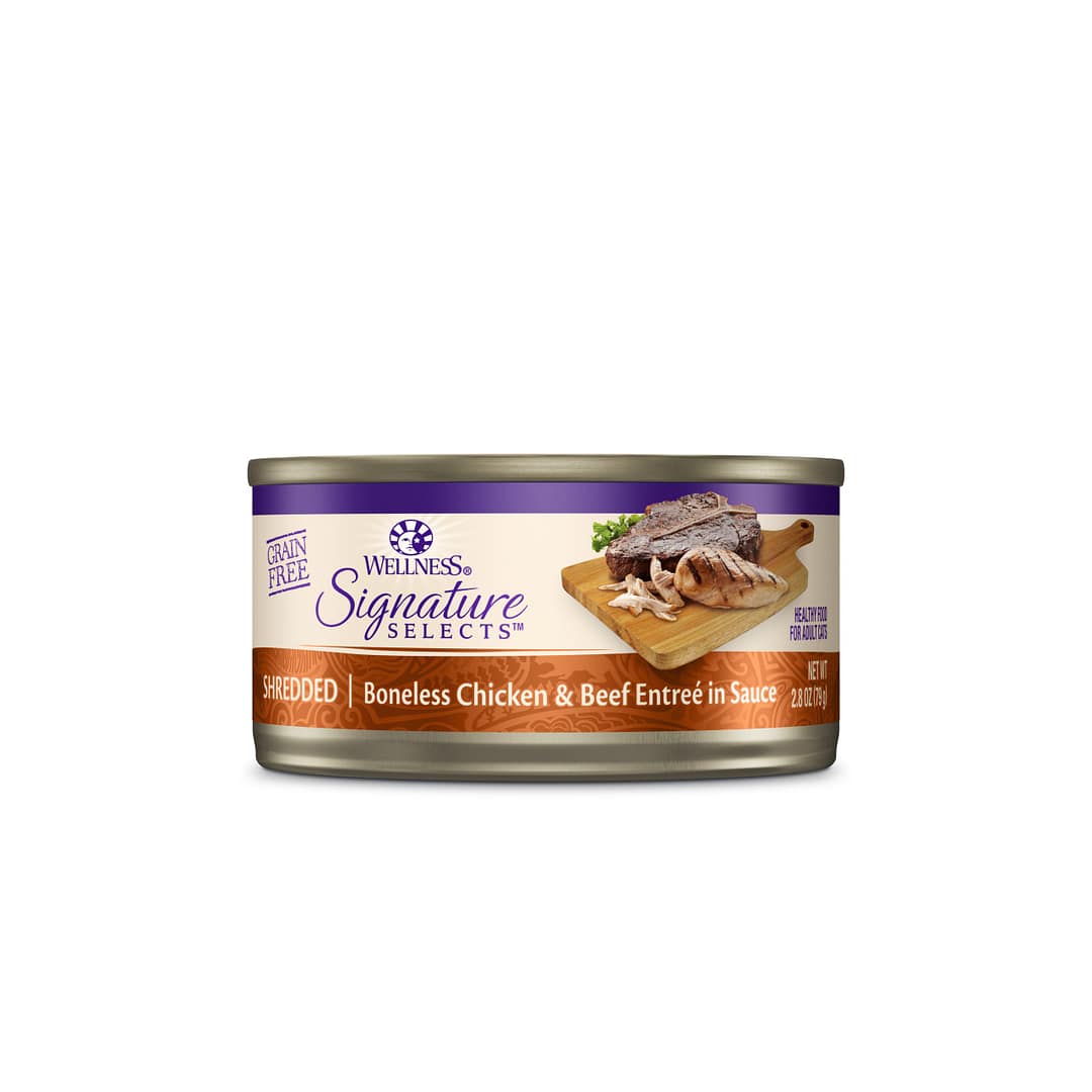 Wellness CORE Signature Selects Shredded Boneless Chicken & Beef Entree in Sauce Canned Cat Food 2.8oz
