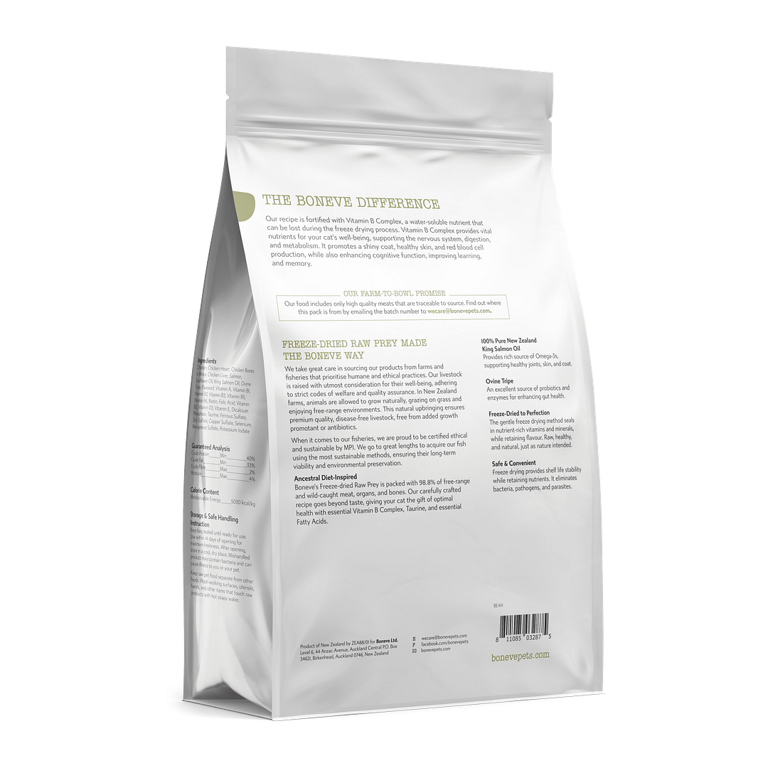 Boneve Freeze Dried Chicken & Salmon for Cats (2 Sizes) - Image 2