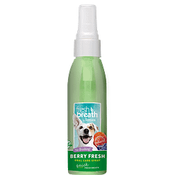 TropiClean Oral Care Spray (Berry Fresh)